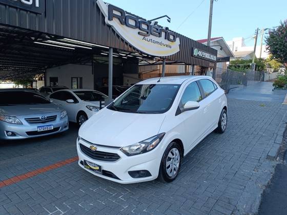 CHEVROLET ONIX 1.4 MPFI LT 8V FLEX 4P MANUAL